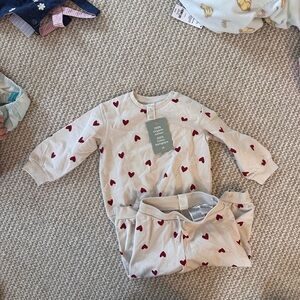 H&M Cream Kids Matching Set with Red Heart Print